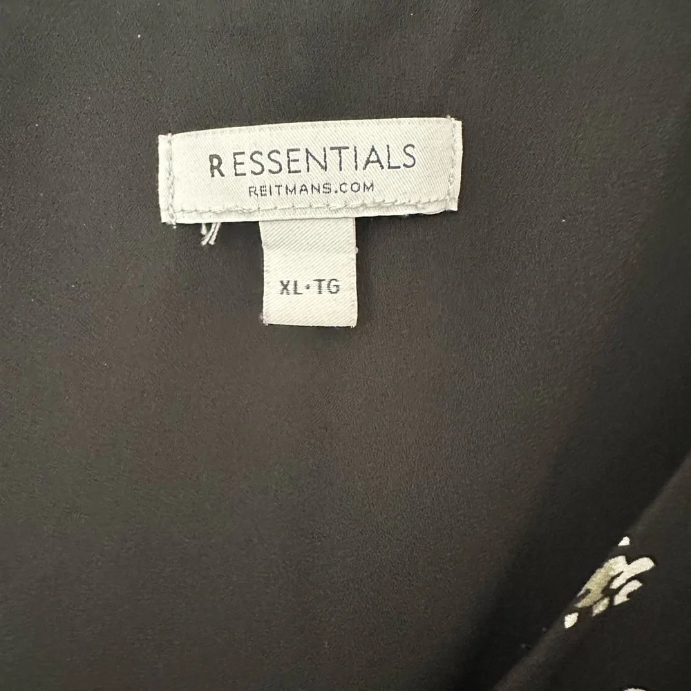 Reitmans R Essentials Printed Cami - Picture 3 of 3